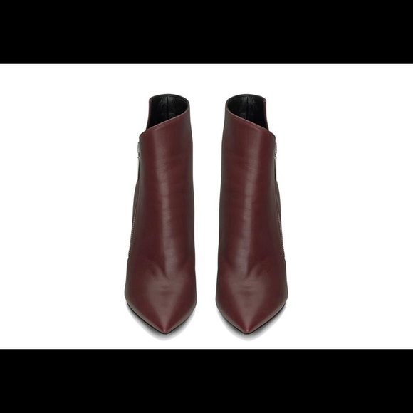 Boots - Picture 5 of 14